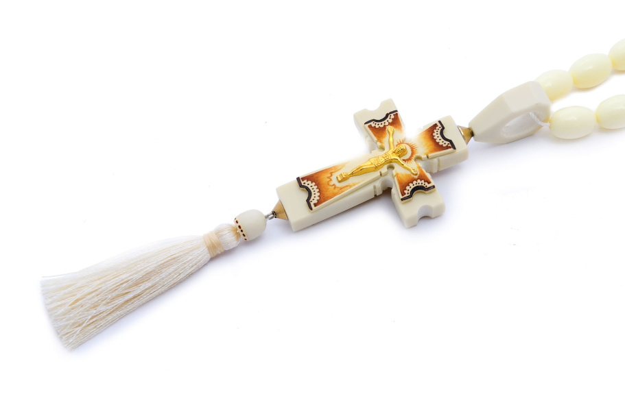 Четки белые "Крест" арамит, Беркутов К. купить в Нижнем Новгороде