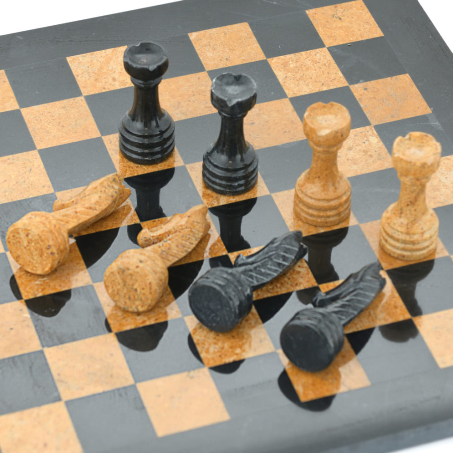 Шахматы из камня "Илион" мрамор и ракушечник 40 купить в Нижнем Новгороде