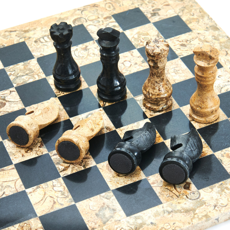 Шахматы каменные "Карфаген" мрамор и ракушечник 30 купить в Нижнем Новгороде